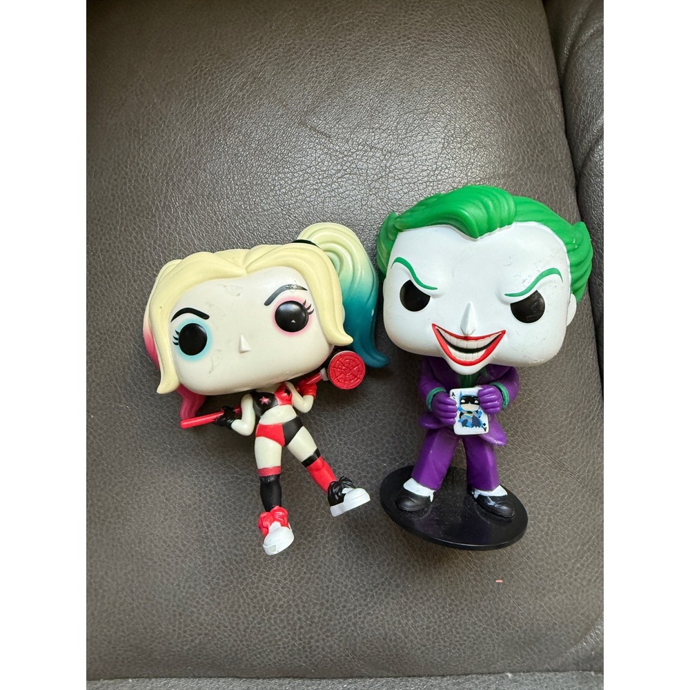 Funko Pop DC Comics Suicide Squad Harley Quinn and Joker Vinyl Figures Lot